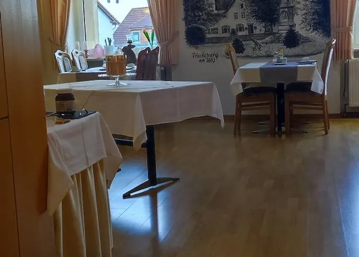 Aits Garni Отель *